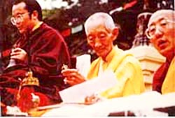 Kenting Tai Situpa, the late Kalu Rinpoche and the late Bokhar Rinpoche in Kagyu Monlam at Bodhgaya